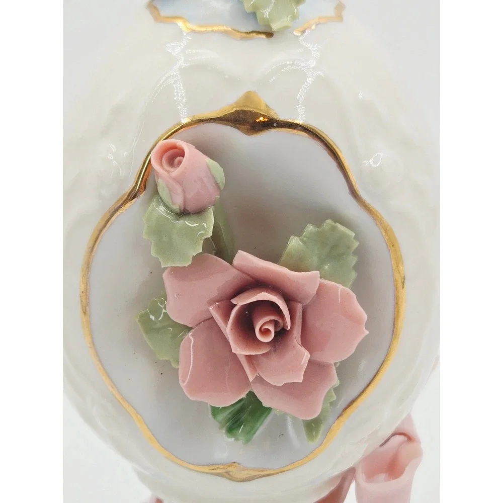 Enesco Precious Moments Sweetheart Porcelain Egg Figurine 3D Rose Gold Trim